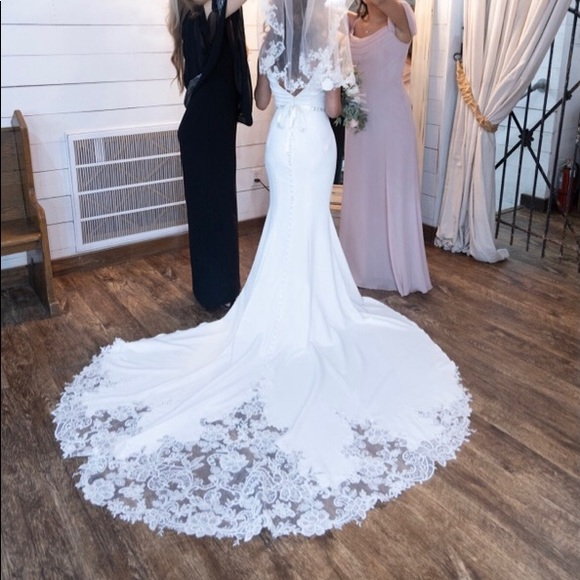 Selling my wedding dress size 0 - Picture 1 of 8